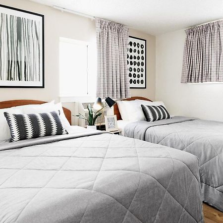 Intown Suites Extended Stay Houston Tx - Jersey Village Экстерьер фото